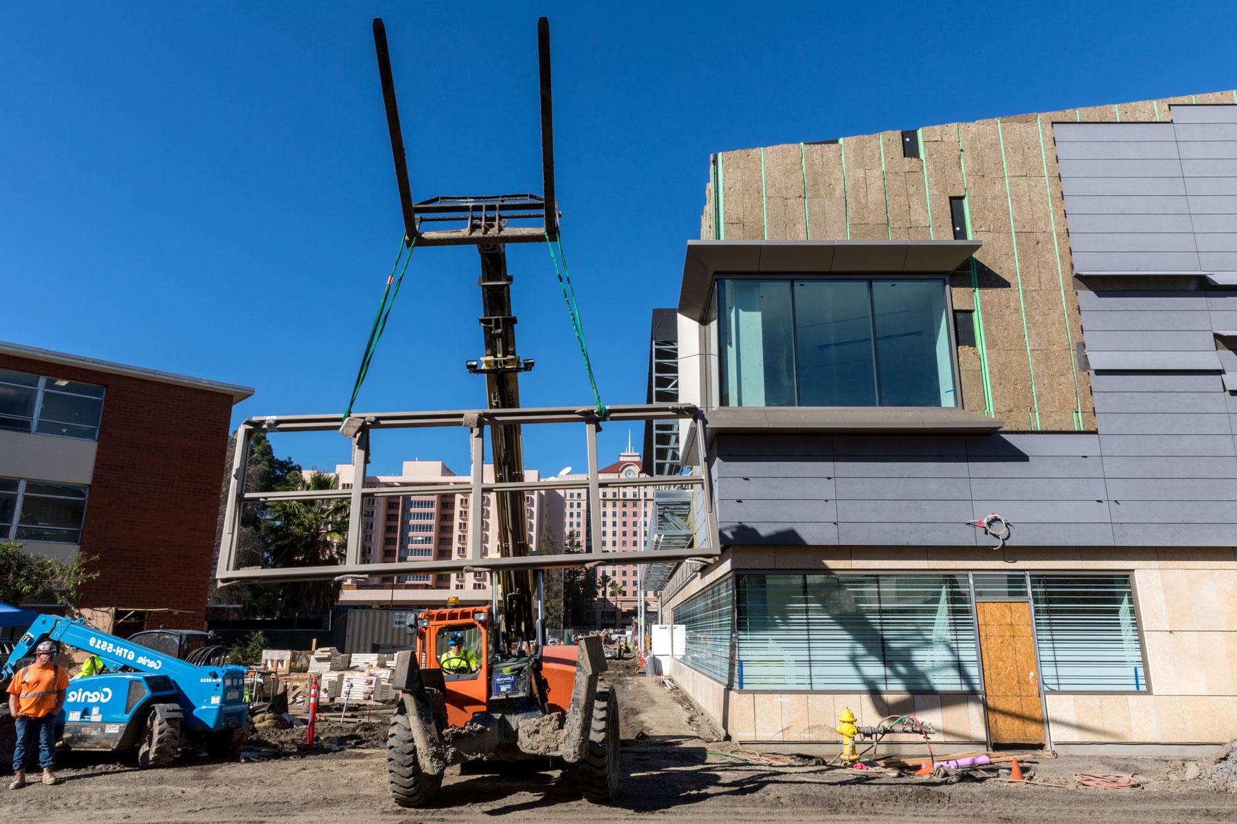 Construction site of the SRAC.